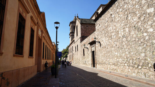 Cómo sigue el ciclo de conferencias magistrales sobre la Manzana Jesuítica de Córdoba