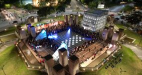Ya se puede visitar la Plaza España y el nuevo Museo Metropolitano de Arte Urbano
