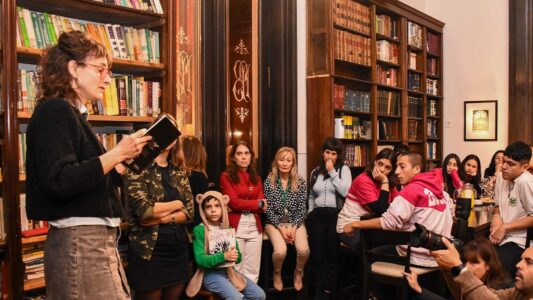 Más de 20 opciones para disfrutar de la Noche de las lecturas 2024 en Córdoba Capital
