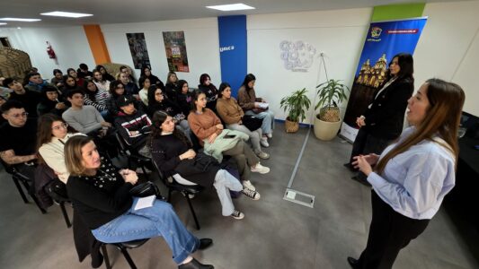 La Subsecretaría de Turismo capacitó a estudiantes del Instituto Mariano Moreno