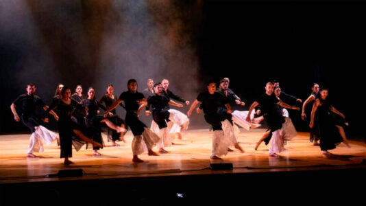 Gala Patria en el Teatro Comedia: una noche de música, danza y tradición argentina